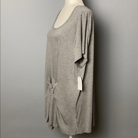TIME & True Gray Tie Front Tee - Picture 4 of 9